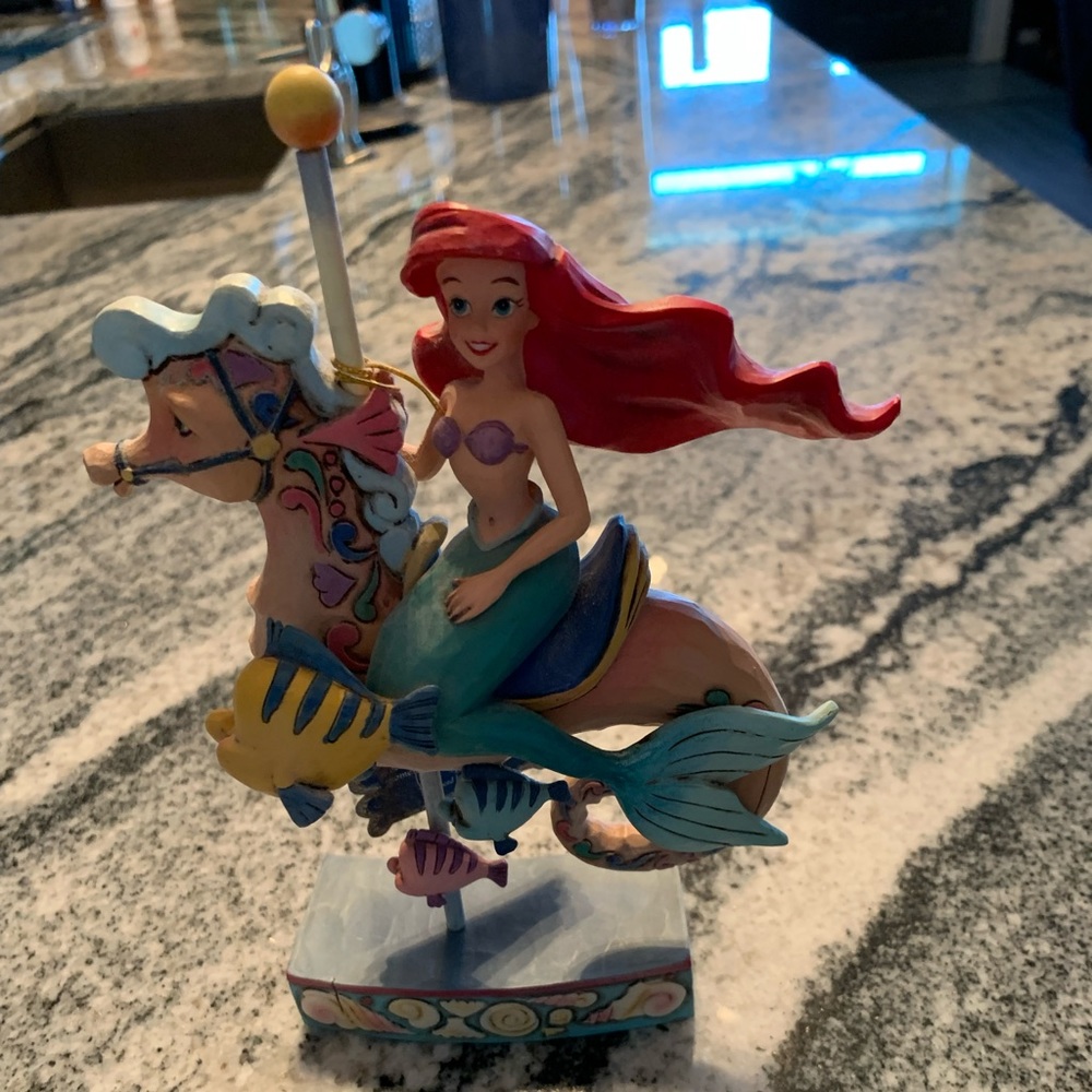 jim shore Disney Little Mermaid "Princess of the Sea" Figure